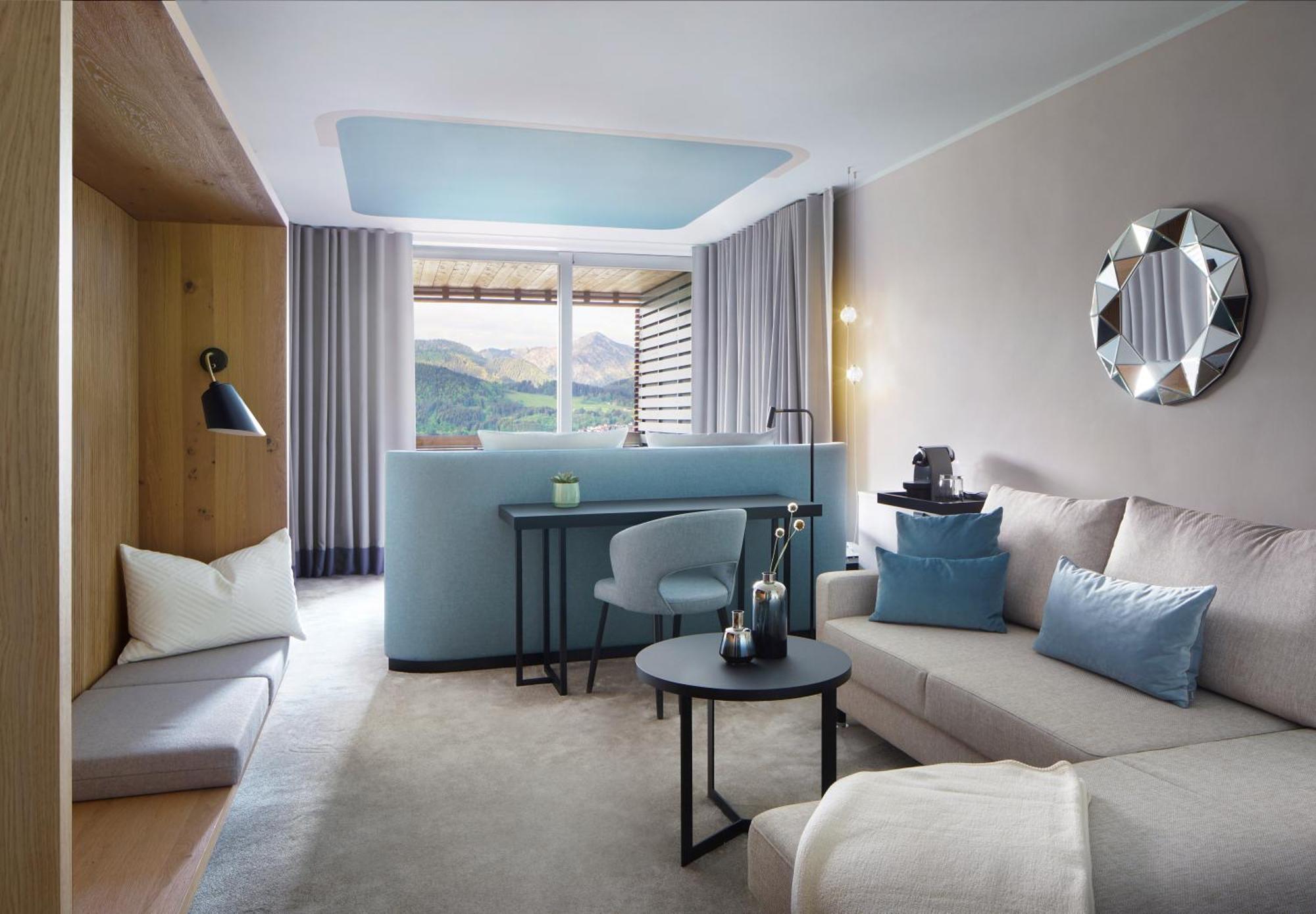 Das Tegernsee Luaran gambar A room at the Hotel de la Paix