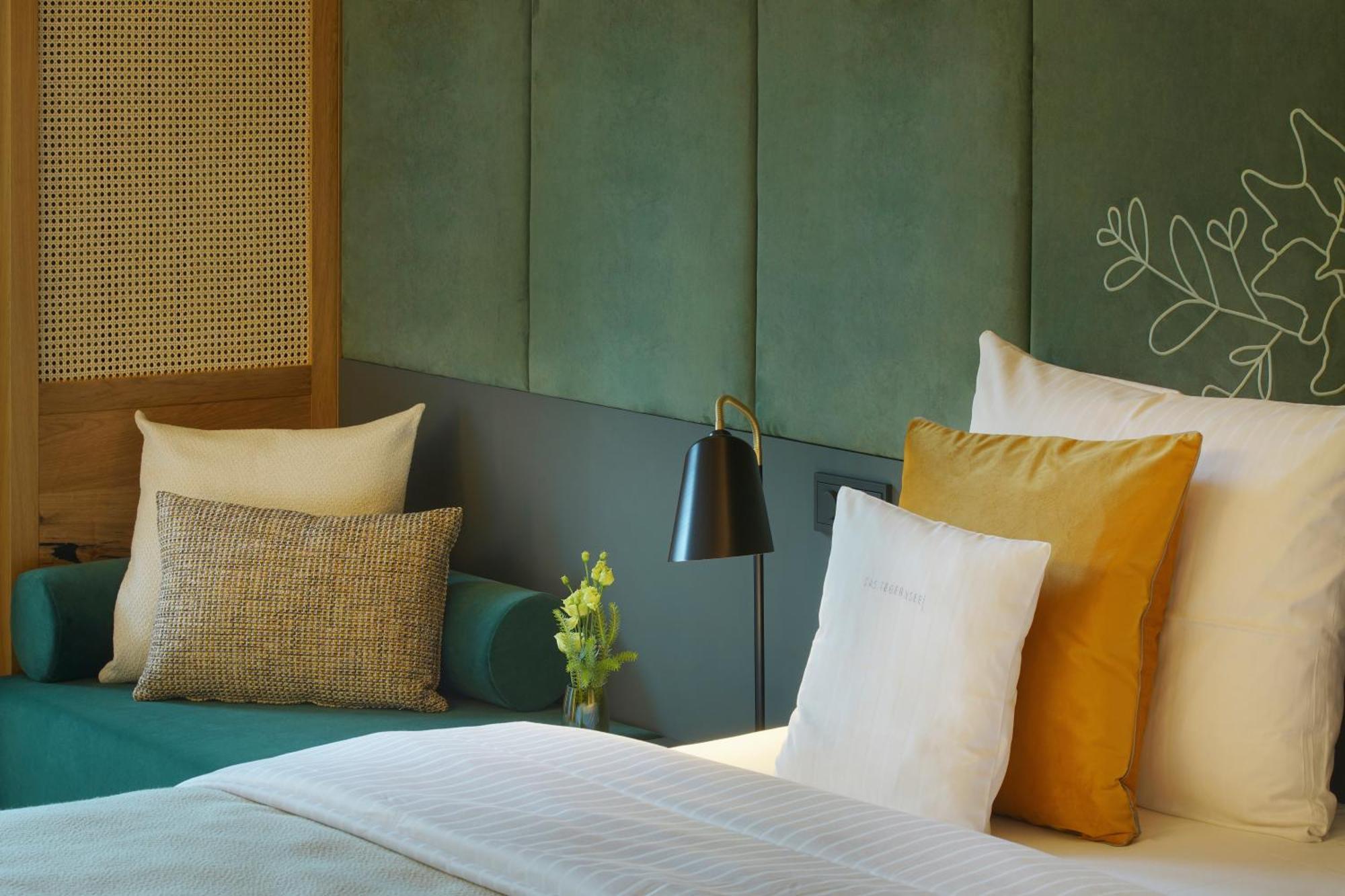Das Tegernsee Luaran gambar A bedroom at the hotel